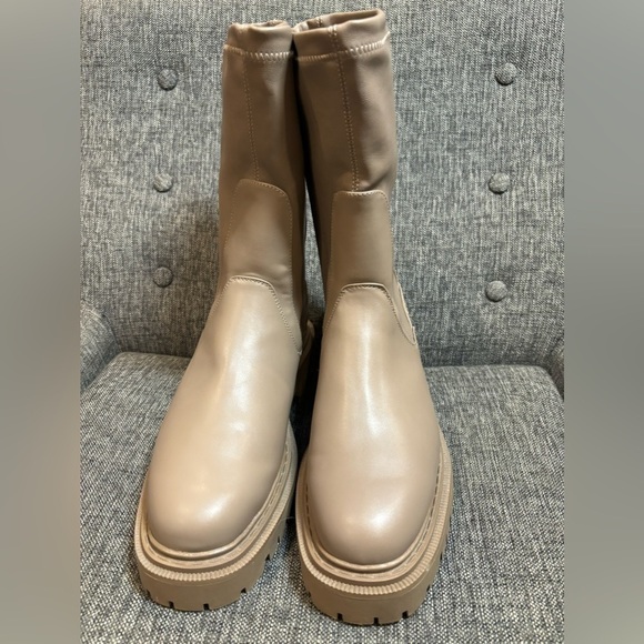 H&M Chelsea mid-calf lug platform sole taupe tan faux leather boot. 10 - Picture 7 of 13